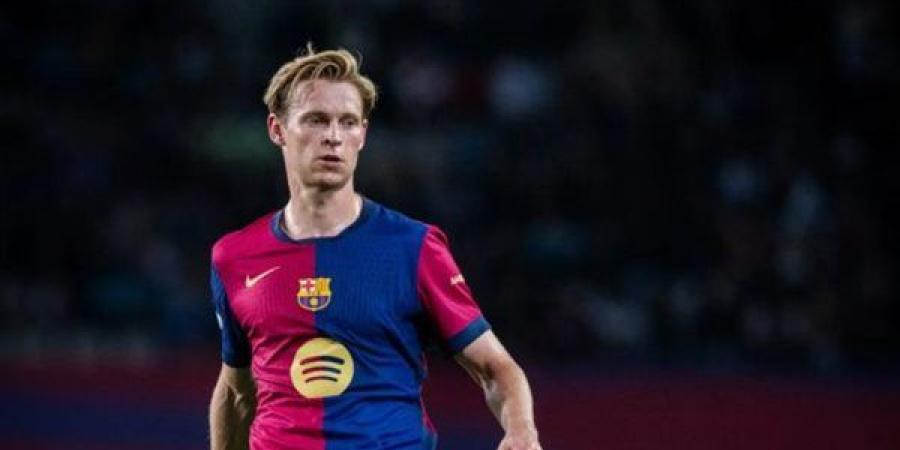 دي يونج يدخل التاريخ مع برشلونة ويؤكد: لا أفكر في الرحيل