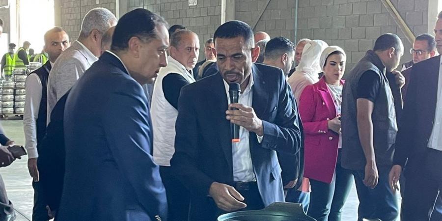 رئيس الوزراء يؤكد أهمية التوسع في الصناعات المغذية والمرتبطة بالسلع الاستهلاكية