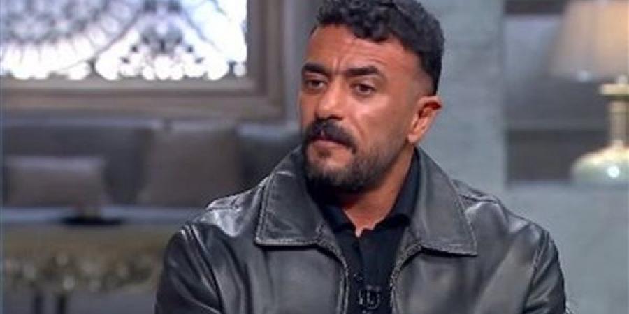 أحمد العوضي يعلن عن جوائز لجمهوره.. ما التفاصيل؟