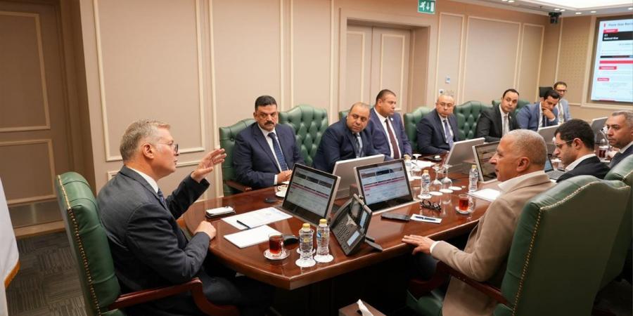 وزير البترول يبحث مع "السويدي إلكتريك" تسريع تنفيذ مجمع الصناعات الفوسفاتية بالسخنة