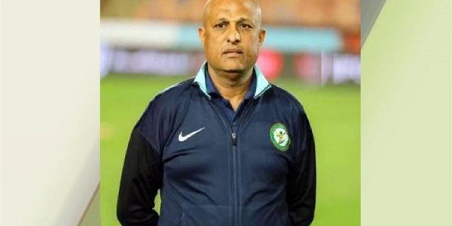 طارق مصطفى: أزمة فنية في قيادة الأهلي