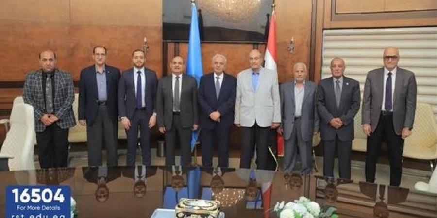 جامعة الريادة تطلق برنامجًا متكاملًا لإعداد القادة الكشفيين