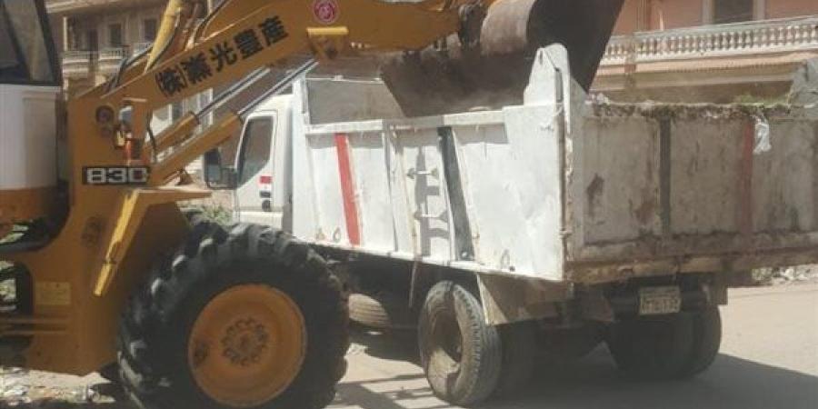 محافظ الغربية يتابع الحملة المكبرة لرفع 428 طن مخلفات بالمراكز والمدن