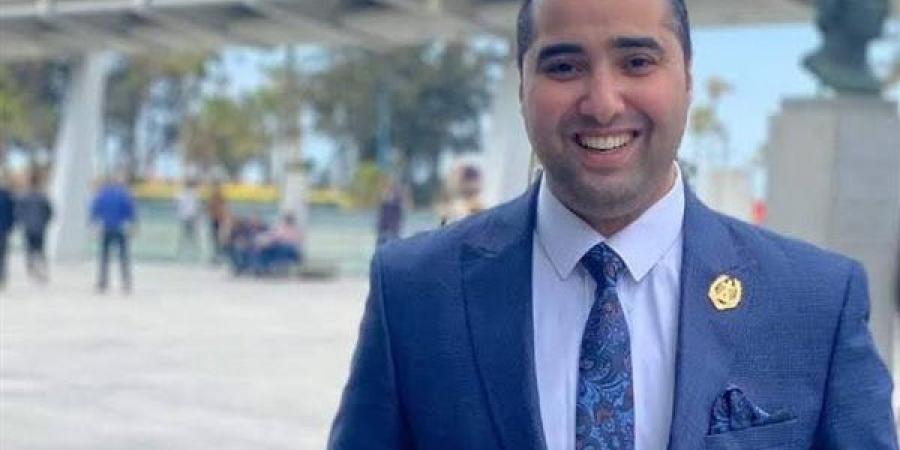 محلل سياسي: المساعدات المشروطة انتهاك واضح للقانون