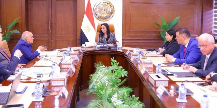 خطوة حكومية جديدة لتوفير الأطراف الصناعية والأجهزة التعويضية بأيدٍ مصرية