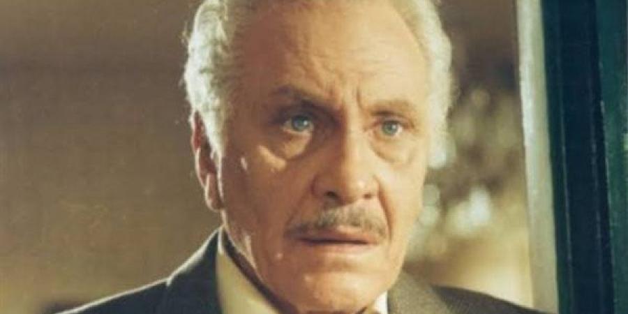 في ذكرى رحيله.. حياة محمود مرسي من الإذاعة للتمثيل