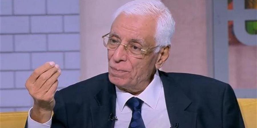 درس في الإنسانية قبل الطب.. حسام موافي يكشف أعظم مواقف البر بالأم