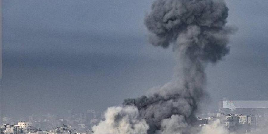 عاجل.. جيش الاحتلال: قصفنا مواقع لحزب الله جنوب لبنان