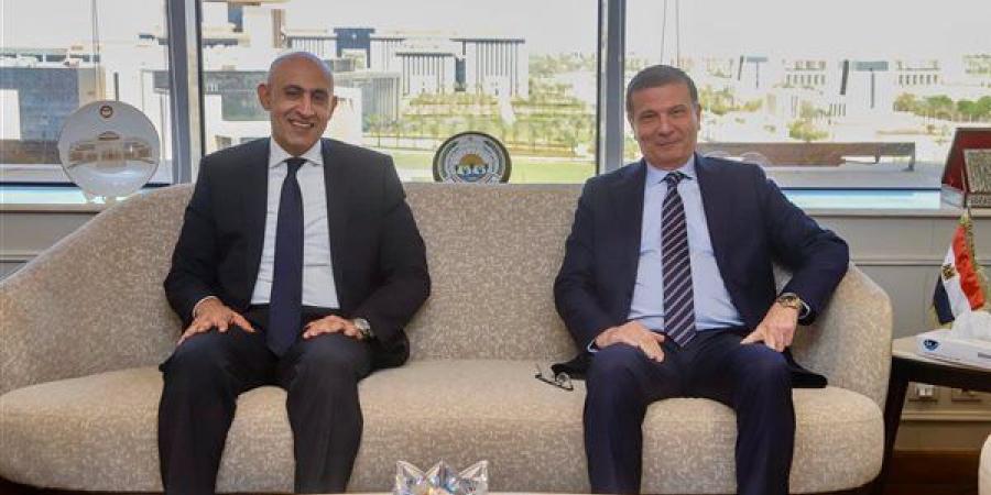 بشراكات دولية.. مباحثات للتوسع في مدارس التكنولوجيا التطبيقية بالمجال الزراعي