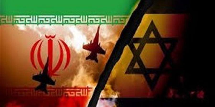 عاجل.. إعلام عبري: قد يتم تنفيذ عملية محدودة ضد إيران