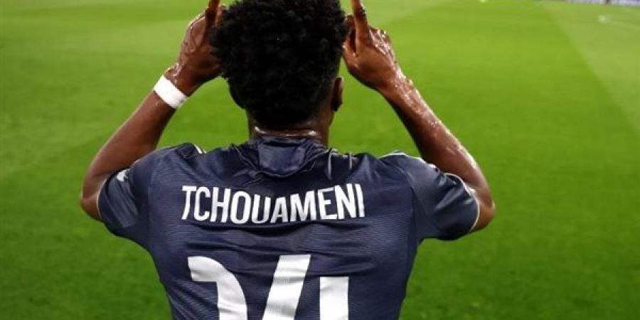 مانشستر يونايتد يستهدف ضم تشواميني .. ورد حاسم من ريال مدريد