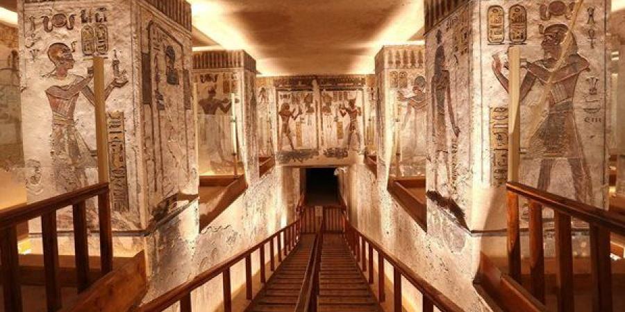 ثلثا آثار مصر تحت الأرض.. اكتشافات جديدة تفتح أبواب التاريخ