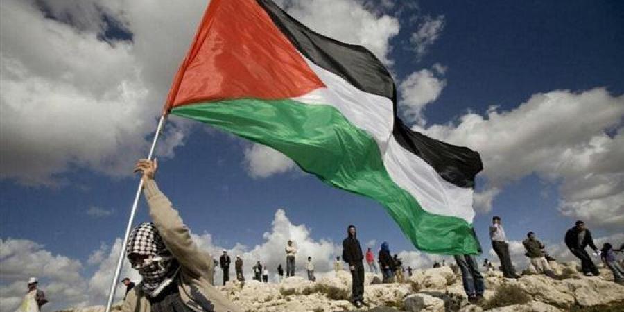 مسؤول بمنظمة التحرير: انتخابات دير البلح رسالة تمسك فلسطيني بالحياة والوحدة رغم الحرب والدمار