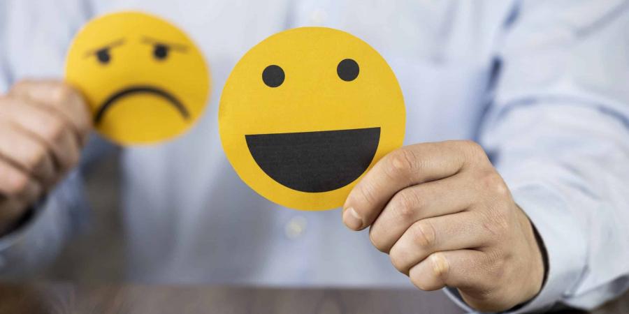 طبيبة توضح كيف تؤثر البكتيريا النافعة على المزاج والسعادة