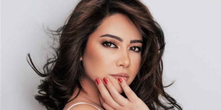 ويا دنيا ليه ظلمتيني؟.. كلمات أغنية "الحضن شوك" لـ شيرين عبدالوهاب