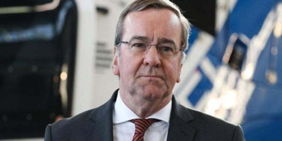 وزير الدفاع الألماني: نعتزم نشر كاسحات ألغام في مضيق هرمز