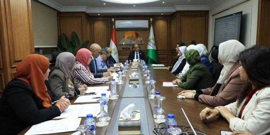 محافظ الجيزة يترأس لجنة القيادات لاختيار المتقدمين لشغل مناصب مديري عموم إدارات بالإسكان والزراعة