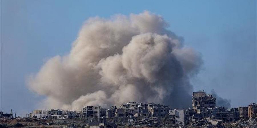 استشهاد فلسطينيين في قصف الاحتلال شمال بيت لاهيا وغرب دير البلح