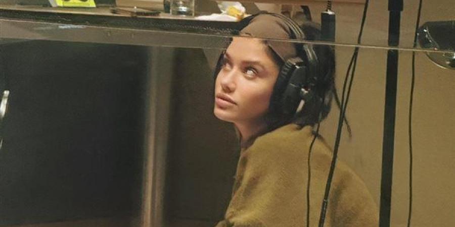 سينتيا خليفة في لندن لوضع اللمسات النهائية لمونتاج فيلمها العالمي