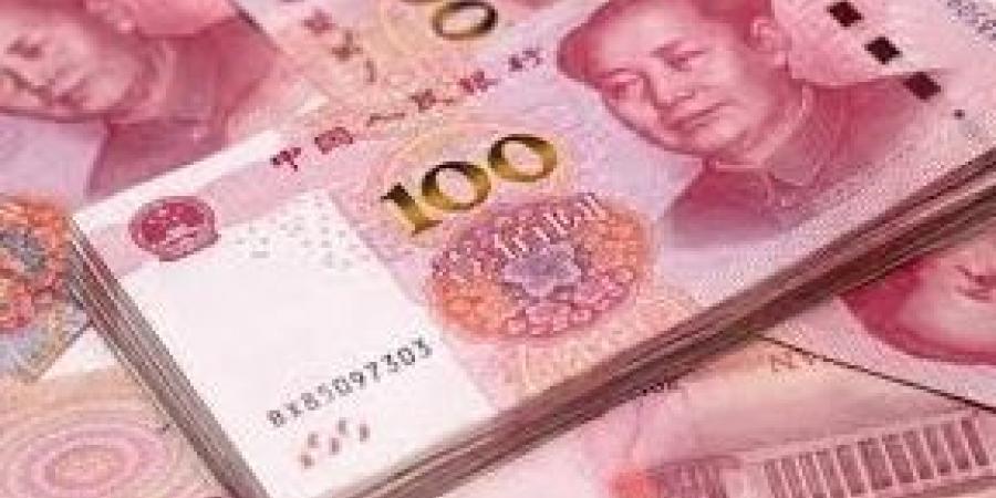 اليوان الصيني مرشح ليصبح ثاني أكثر العملات تداولاً في العالم بعد الدولار