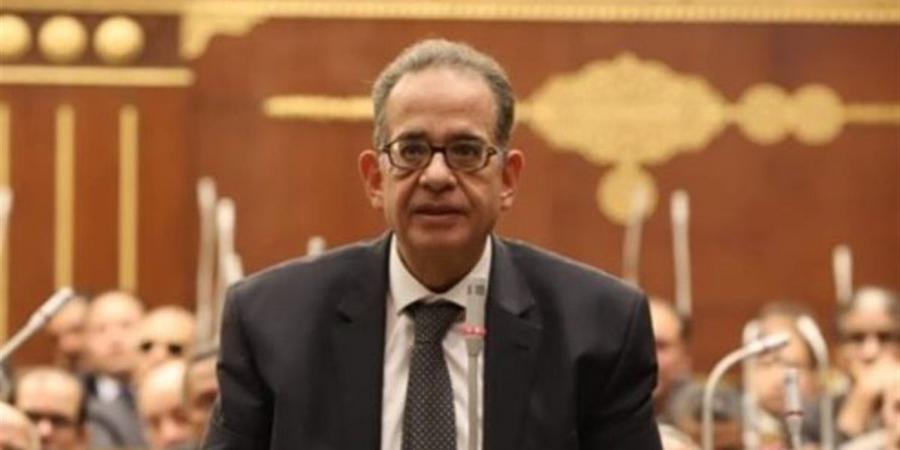 برلماني يهاجم ظواهر المنشطات والسماسرة ويطالب بفتح ملف هروب اللاعبين