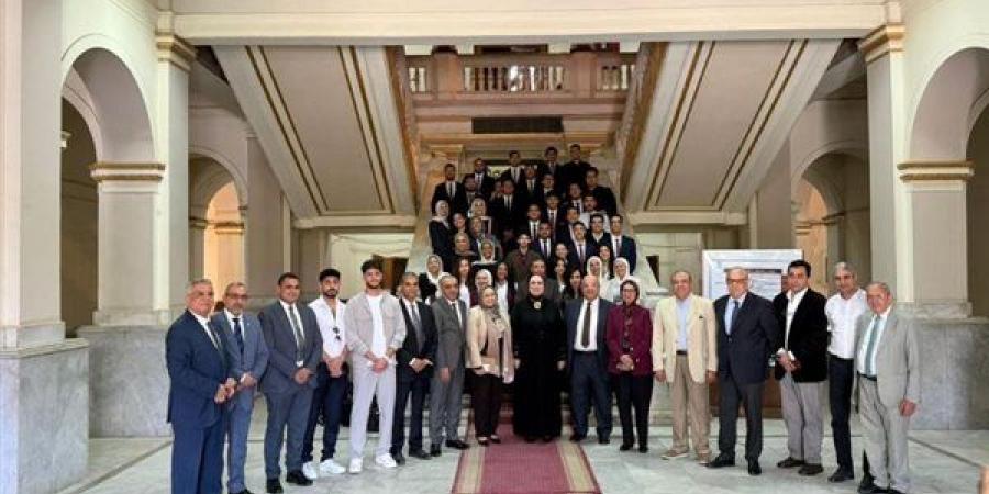 قيادات قطاع التأمين يشاركون في فعالية متميزة بكلية التجارة بجامعة القاهرة