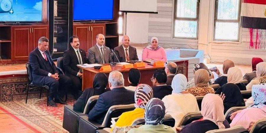 مدير تعليم الإسكندرية يشهد تدشين مبادرة "عظمة وجلال مصر" لاكتشاف المواهب