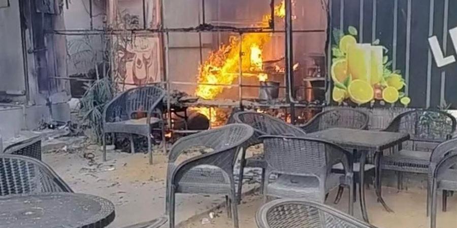 ​الحماية المدنية بالغربية تسيطر على حريق بمنطقة "عربات الطعام" بالشعبية