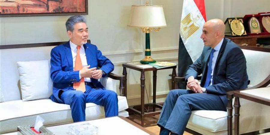 تدريس منهج "الثقافة المالية" لطلاب مرحلة الثانوية العامة