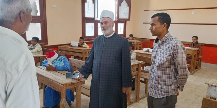 متابعات ميدانية مكثفة لأعمال امتحانات النقل الإعدادي بسوهاج الأزهرية