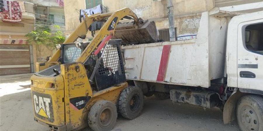 رفع 220 طن مخلفات والتعامل مع 6 بؤر بالسنطة وسمنود وكفر الزيات
