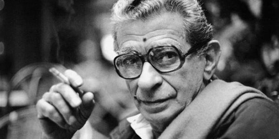 مسرح نهاد صليحة يعلن تأجيل احتفاله بمئوية المخرج يوسف شاهين