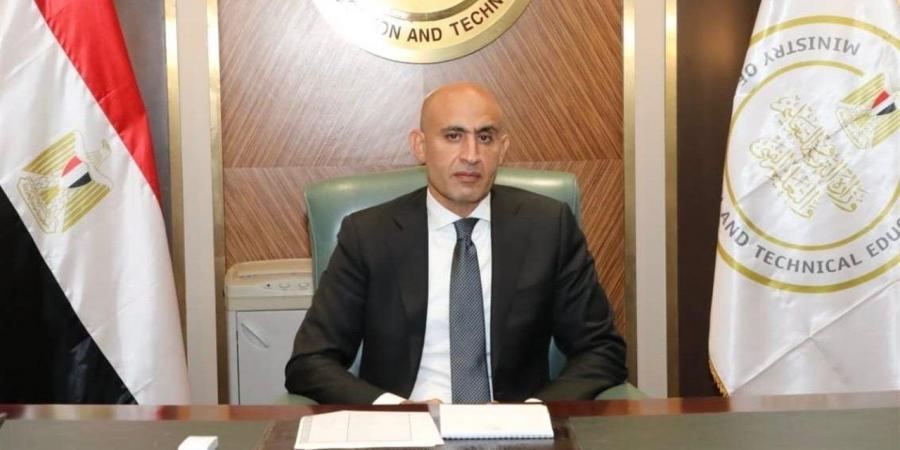 وزير التعليم: حسابات استثمار ومحافظ ممولة للطلاب لخوض تجربة التداول بالبورصة