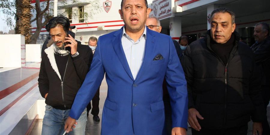 مشادة بين أحمد سليمان وأحمد خالد حسانين في اجتماع مجلس إدارة الزمالك اليوم بسبب تذاكر القمة (خاص)