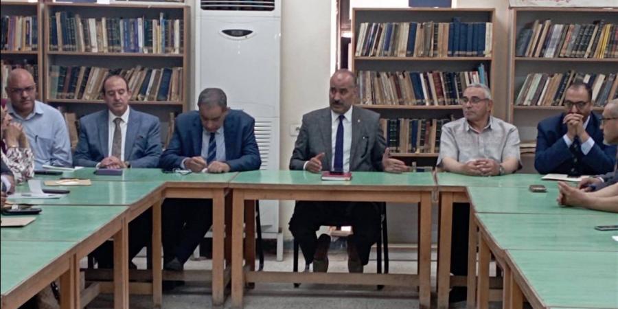 وكيل تعليم بني سويف يعقد اجتماعًا موسعًا استعدادًا لامتحانات نهاية العام