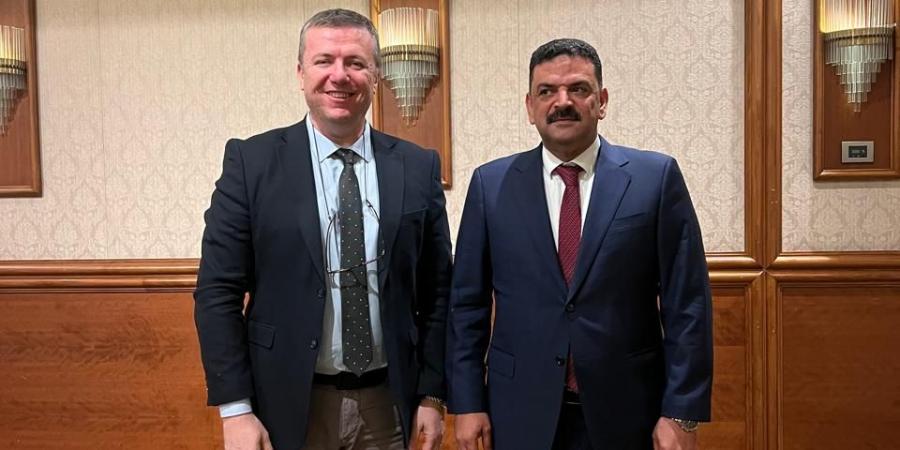 رئيس هيئة الثروة المعدنية والصناعات التعدينية يبحث مع مسؤولين وشركات تركية وأمريكية فرص جذب الاستثمارات