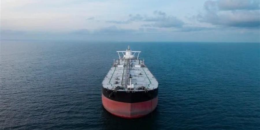 عبور محدود للسفن في هرمز.. وطوكيو تعلن مرور سفينة يابانية