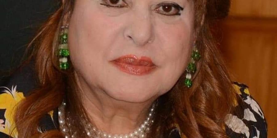 «طيبات العوضي» نموذجا.. لماذا يكره بعض المصريين كل العلم؟