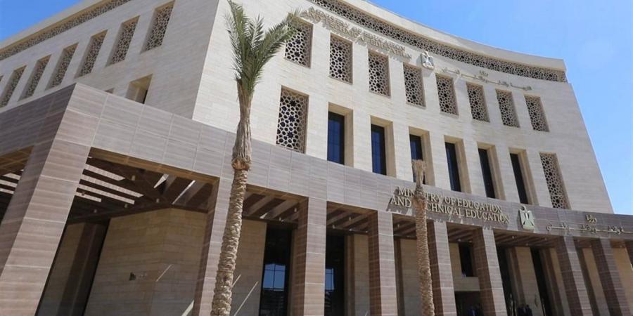 "التعليم" تنفي تعديل "البكالوريا".. وتؤكد: النظام مستمر دون تغيير والمواد الدراسية ثابتة