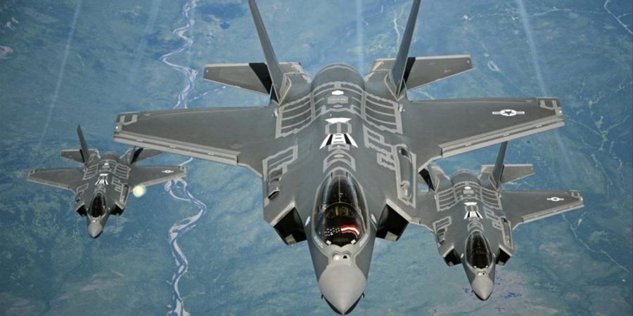 تنافس "F-35" الأمريكية.. هل تتجه الصين لإنتاج مقاتلة "J-20 "بأعداد هائلة؟