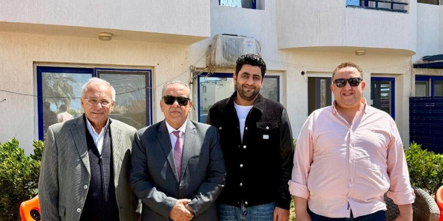 نقيب المهندسين ووكيل النقابة يجريان زيارة ميدانية لرصد الملاحظات وتسريع استلام وحدات ريماس بمطروح