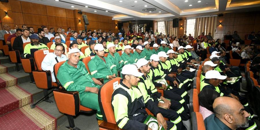 محافظ الدقهلية: عمال مصر قاطرة التنمية والدولة تدعم الحياة الكريمة لهم