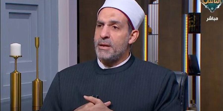 هل يشعر الأموات بزيارتنا ومرور الوقت؟.. أمين الفتوى يجيب