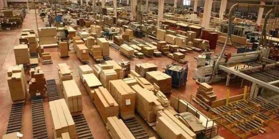 غرفة الأخشاب والأثاث تبحث إنشاء مركز تصديري ومنصة رقمية لتعزيز وصول المنتج المصري للأسواق العالمية