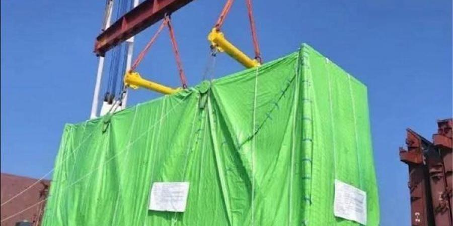 وصول مكثف التوربينة البخارية للوحدة الأولى من كوريا الجنوبية