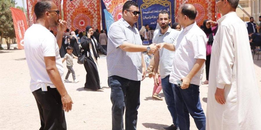 فحص ألف مواطن فى قافلة طبية براس غارب
