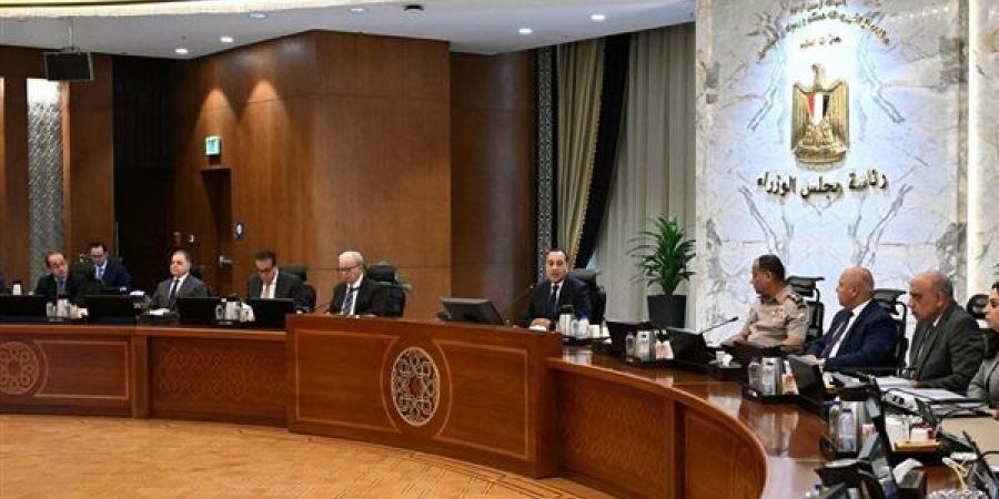 وزير التخطيط يستعرض أداء الاقتصاد المصري فى الربع الثالث بمعدل نمو 5%