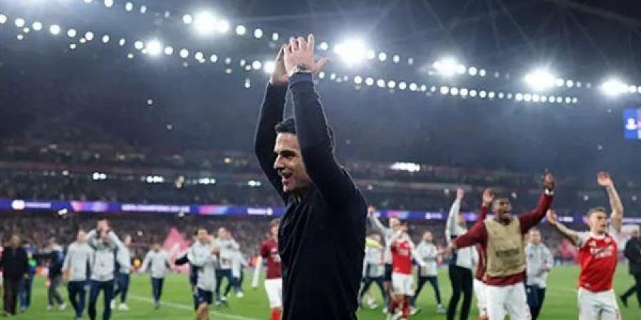 ميكيل أرتيتا يحتفل بتأهل أرسنال إلى نهائي دوري أبطال أوروبا