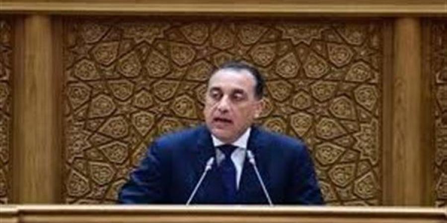 مدبولي: الحكومة تدرس تطبيق الدعم النقدي بداية العام القادم