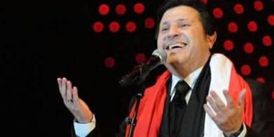 ملفوف بعلم مصر.. كواليس الدقائق الأولى بعد وصول جثمان هاني شاكر